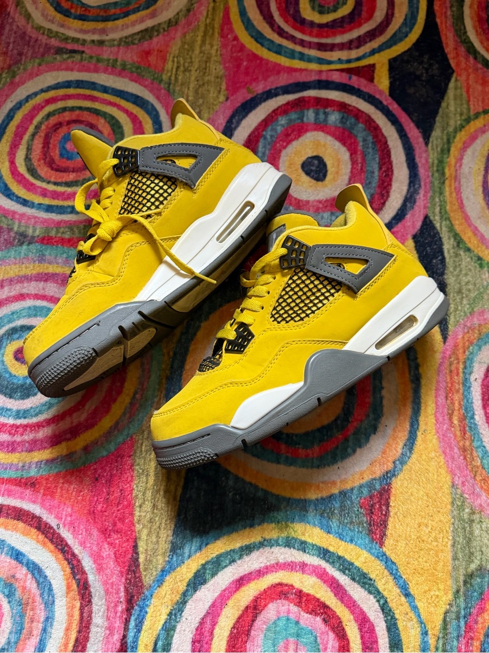 Woman’s Yellow and Gray Jordan’s 4 - Picture 2 of 5